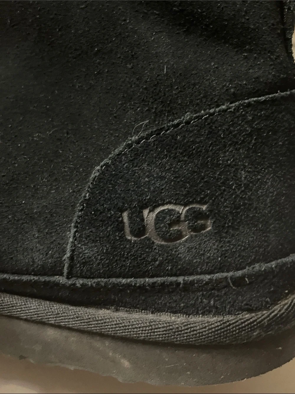 Ugg Black Suede Neumel Chukka boots men’s 13